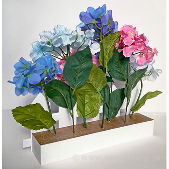 アジサイ垣根アレンジ