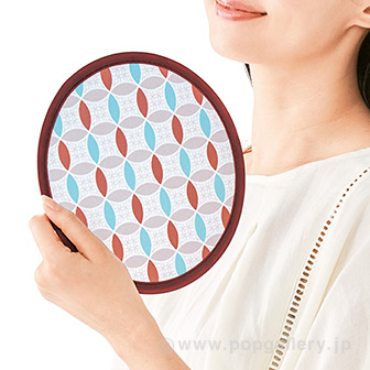 たたんで収納 ポケットうちわ